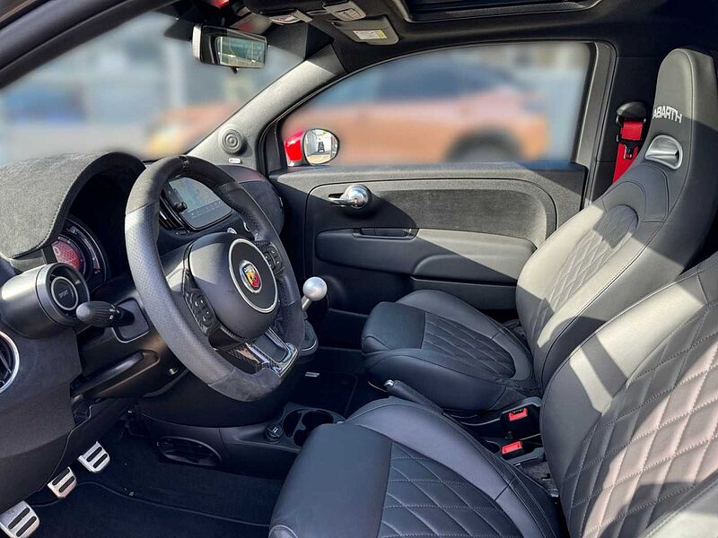 Abarth 695 Turismo 1.4 T-Jet Xenon Leder Carplay SHZ WKR