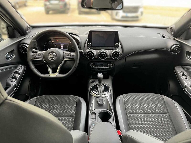 Nissan Juke 1.6 Hybrid N-Connecta LED CarPlay Kamera 17'