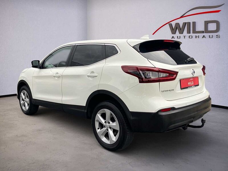 Nissan Qashqai 1.3 DIG-T Shiro CAM Navi Klima AHK Starr